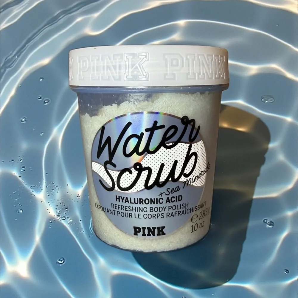 🔥 2/20: PINK Victoria's Secret Water Scrub